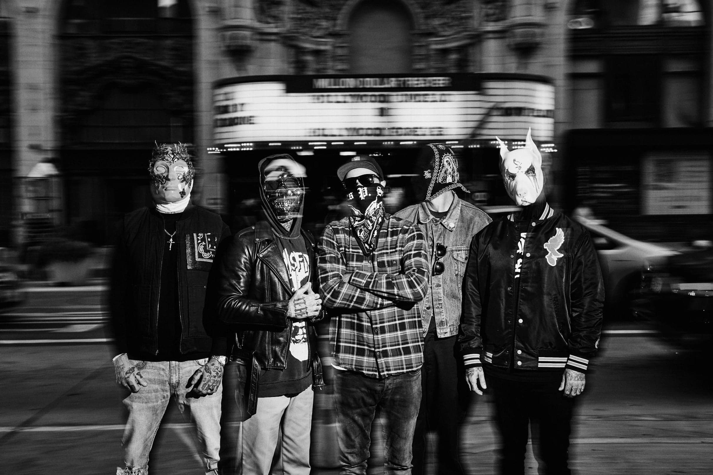 HOLLYWOOD UNDEAD